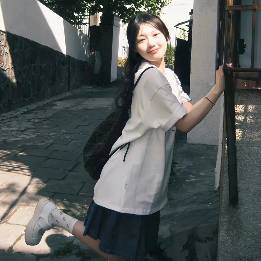 她将会海报